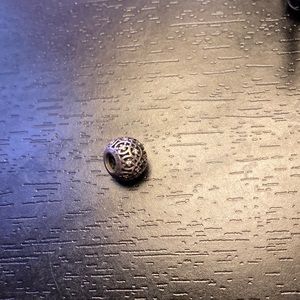 Pandora charm, in great condition, lattice design